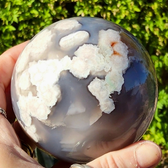 Large & Heavily Blooming Moody Flower Agate Sphere - Picture 5 of 16
